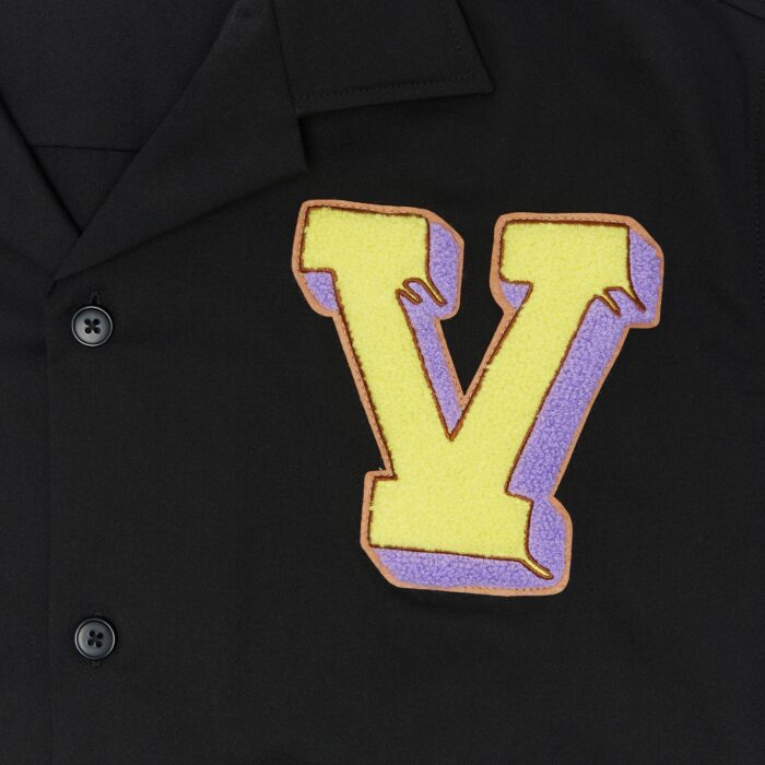 Valas Los Angeles Cropped Varsity V Bowler Shirt