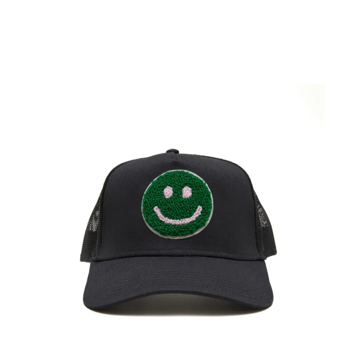 Valas Los Angeles Smiley Face Trucker Black